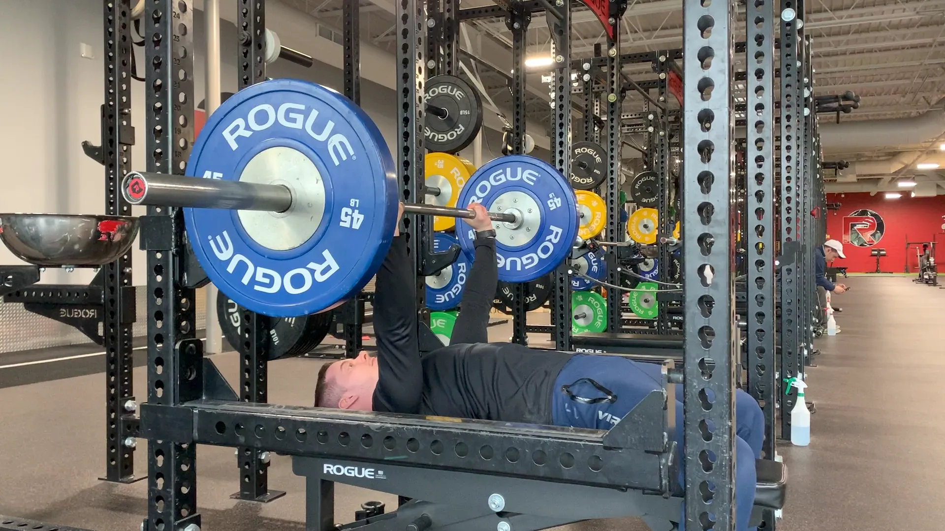 Top 3 Tips For Shoulder Pain While Benching